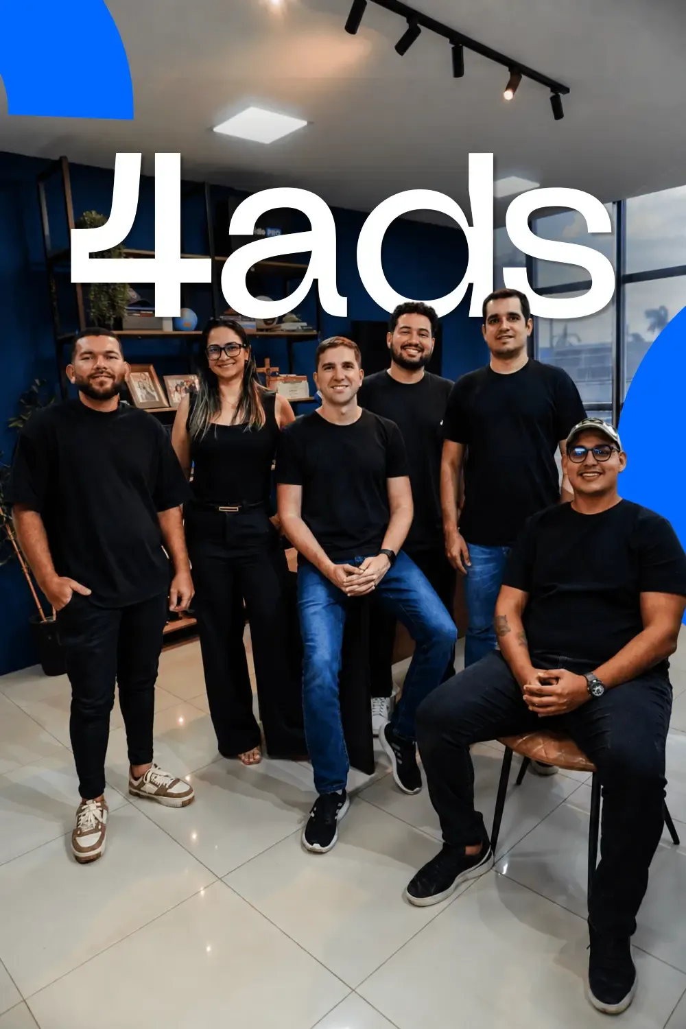 Equipe da 4Ads reunida no escritório em Palmas, Tocantins